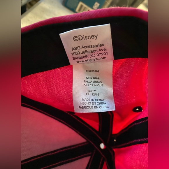 Disney’s Mini Mouse Hat : Brand New Little Girls Pom Hat - Picture 2 of 7